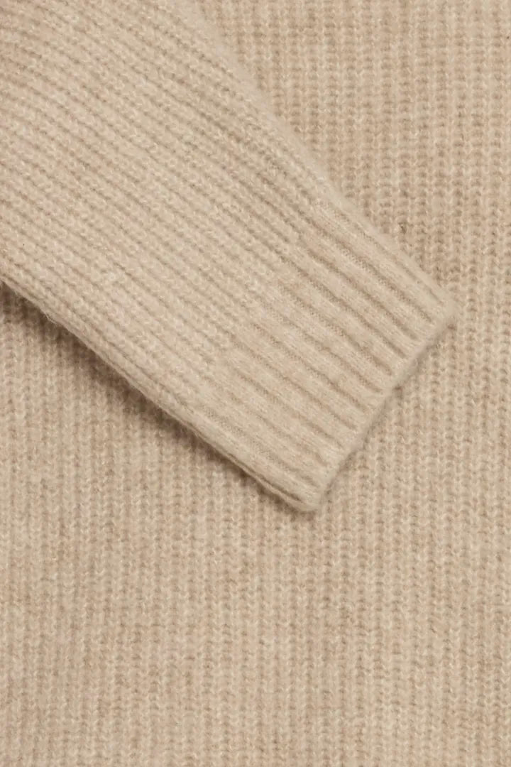 Ihducie Knit Sweater