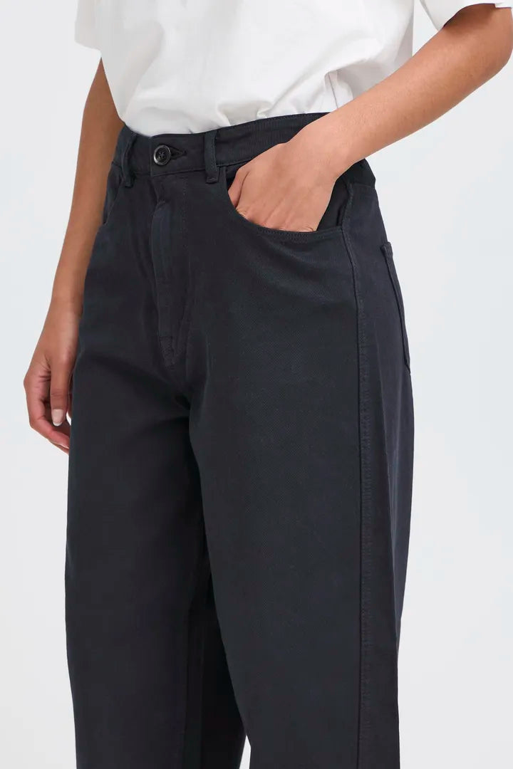 Ihhezano Pants