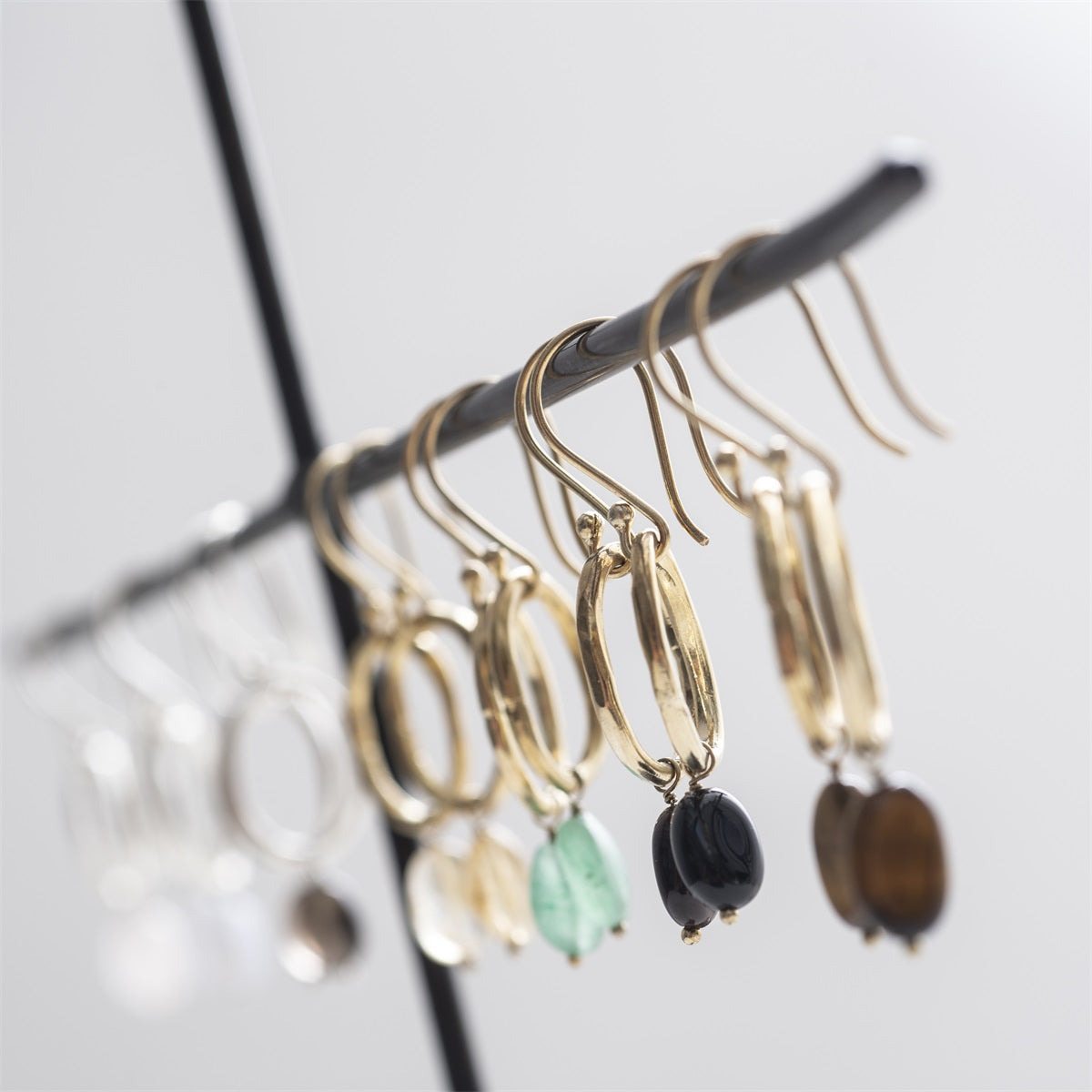 Graceful Earrings Gold