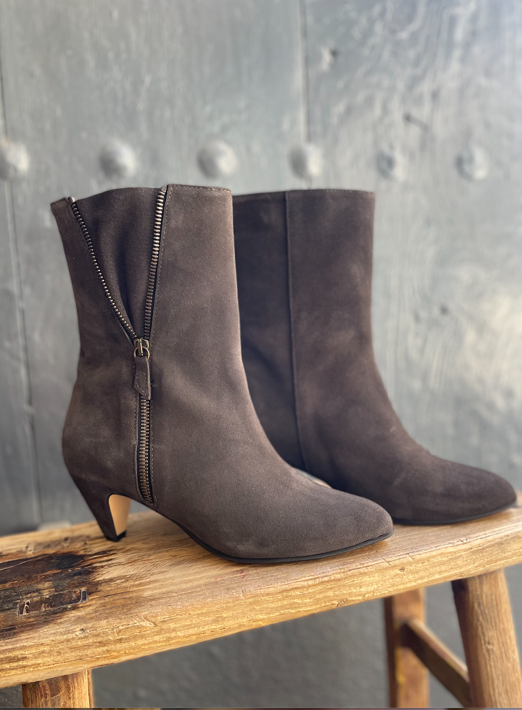 Liviana Stiletto Calf Suede Shark Grey