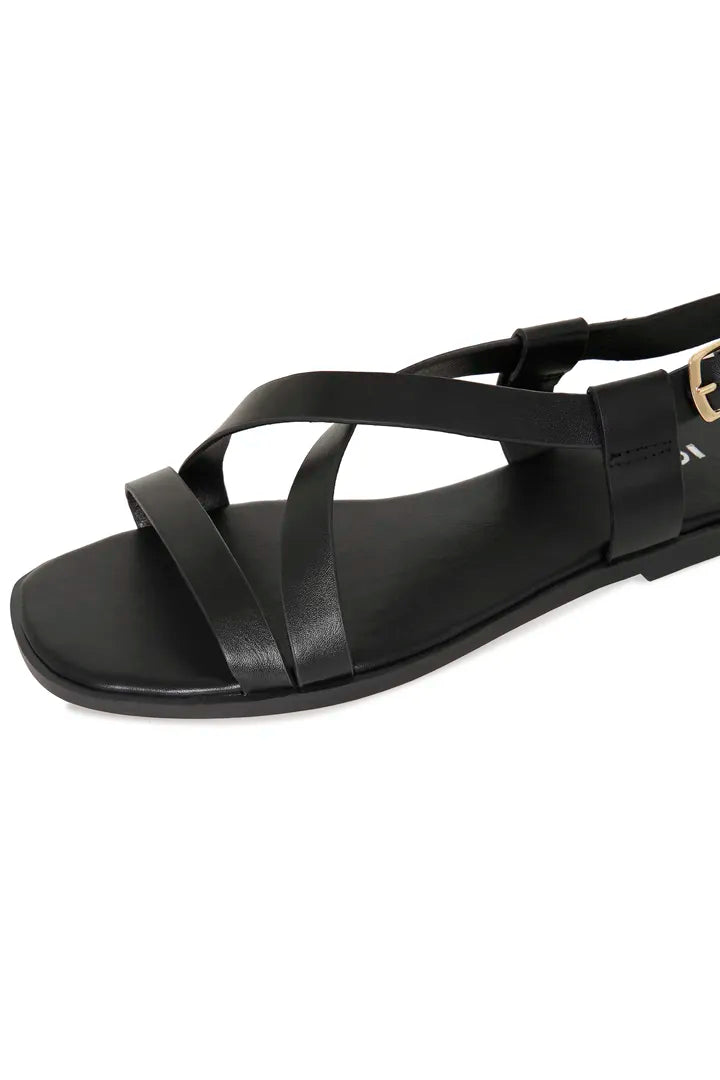 Iavera Sandal