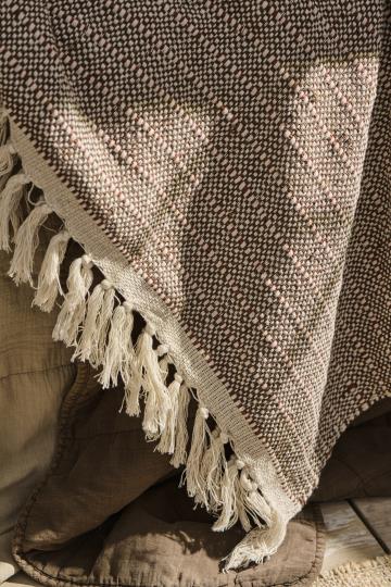 Throw Rust Stripe